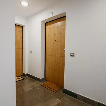 Apartamento Tuguest Obispo Granada